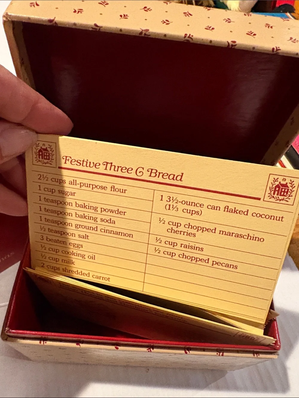 Avon 1982 recipe box new in original box